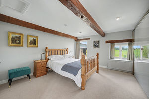 Principal bedroom- click for photo gallery